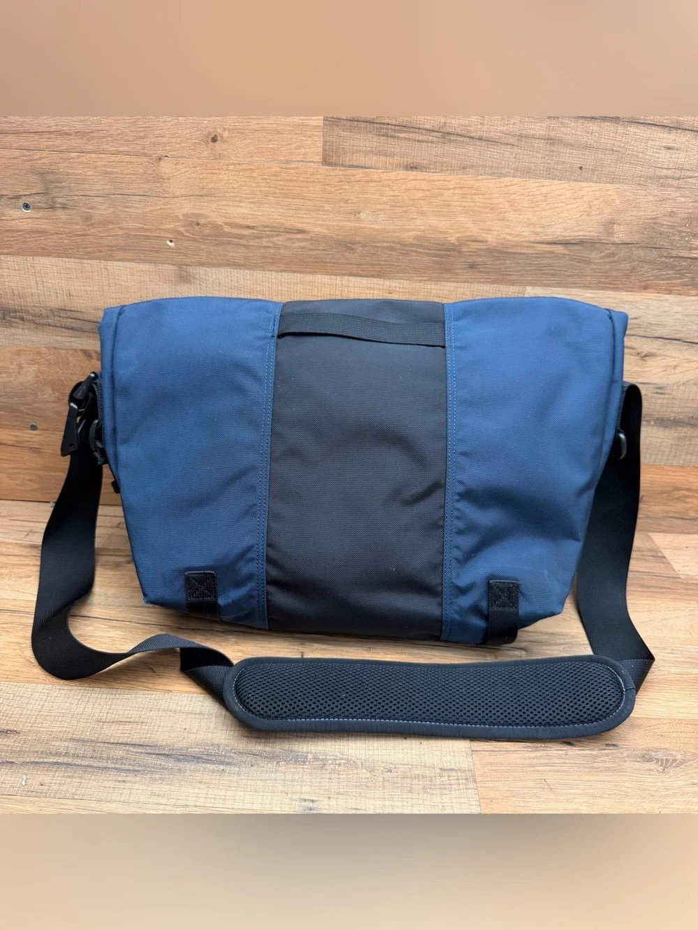 Timbuk2 Messenger Shoulder Bag Padded 14 in Laptop Nylon